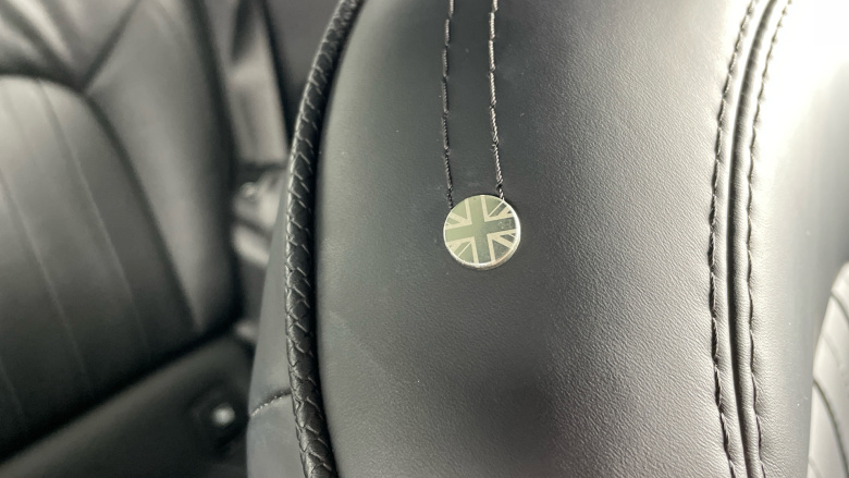 MINI Hatchback 135kW Cooper S Level 3 33kWh 3dr Auto Electric Hatchback